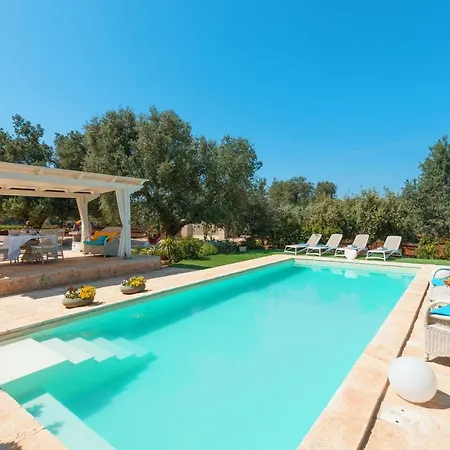 Trullo Milu With Pool Villa